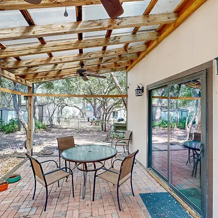The Hawk'S Nest Villa